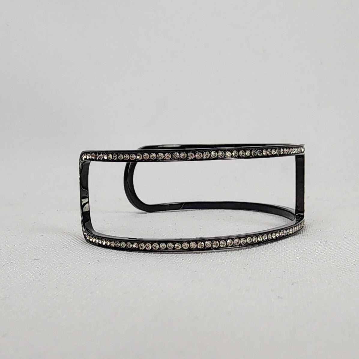 MICHAEL KORS Black Tone Crystals Pave Cuff Bracelet