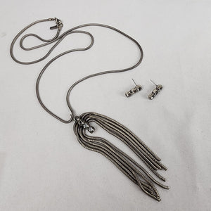 Kiem Antique Silver Rhinestone Long Chain Necklace & Earrings Set