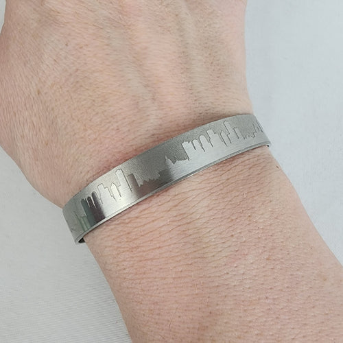 eLiasz and eLLa Silver Tone City Skyline Skinny Cuff Bracelet