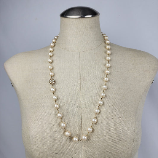 Stella & Dot Gold Tone Faux Pearl Beaded Necklace
