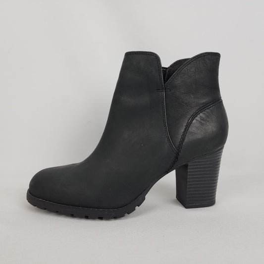 Clarks Black Heeled Ankle Boots Size 9