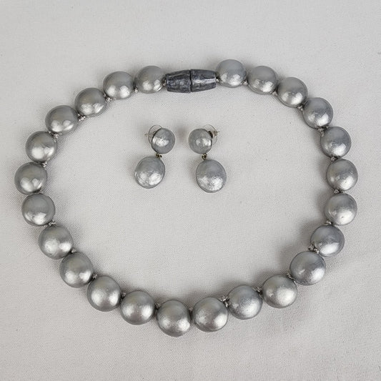 ZSISKA Grey Resin Beaded Necklace & Earring Set