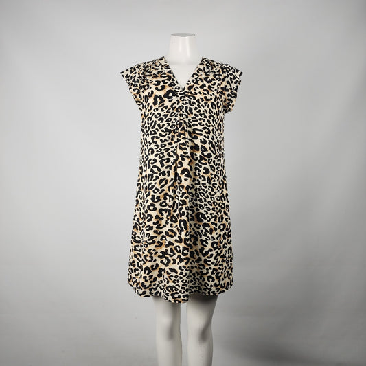 Reitmans Animal Print V Neck Dress Size M