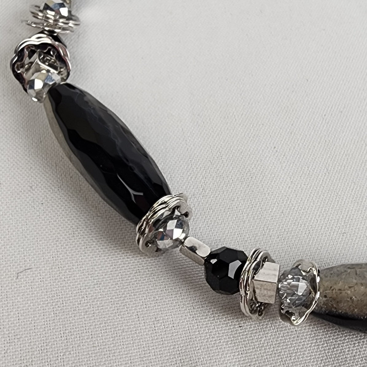 FAC Black & Silver Glass Beaded Necklace