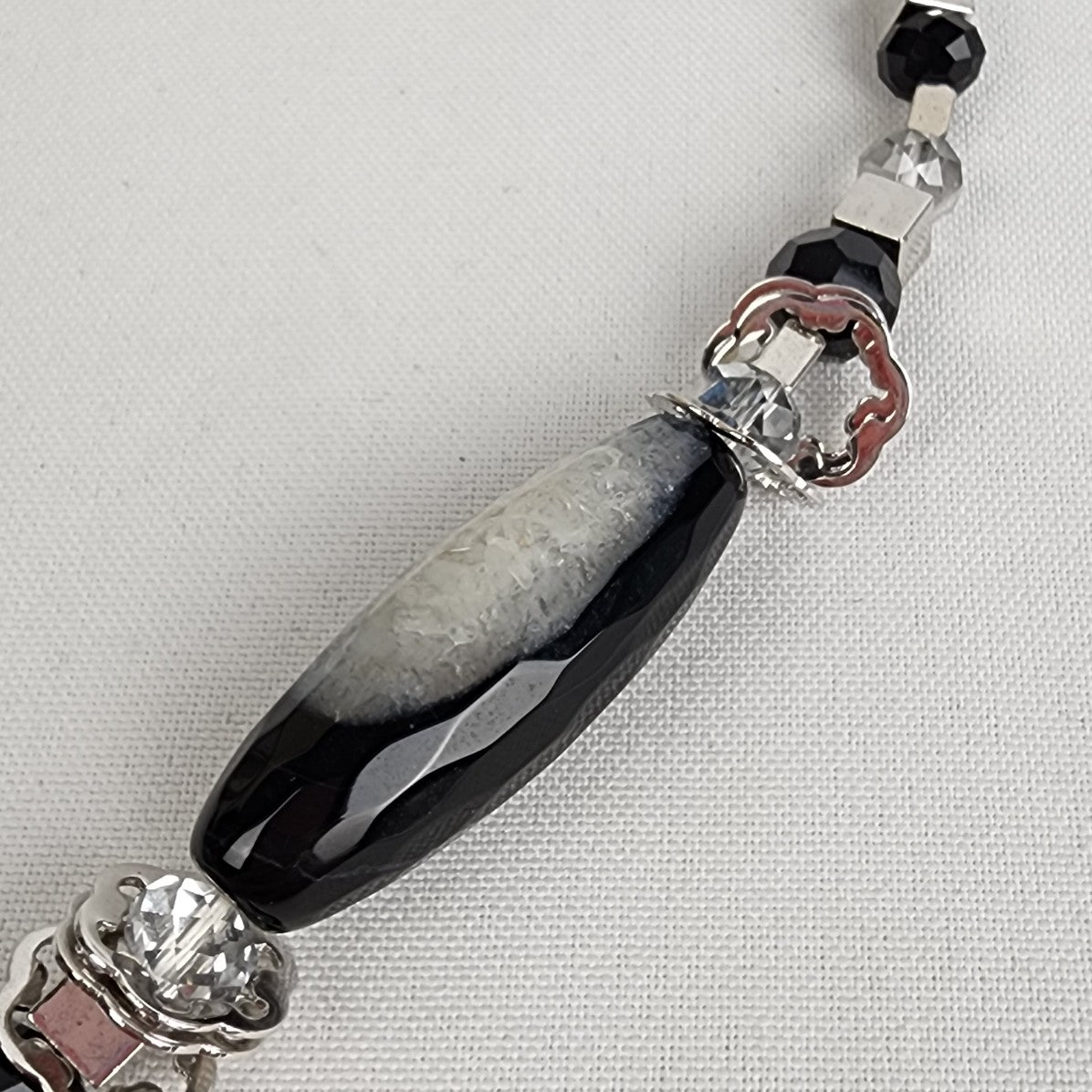 FAC Black & Silver Glass Beaded Necklace