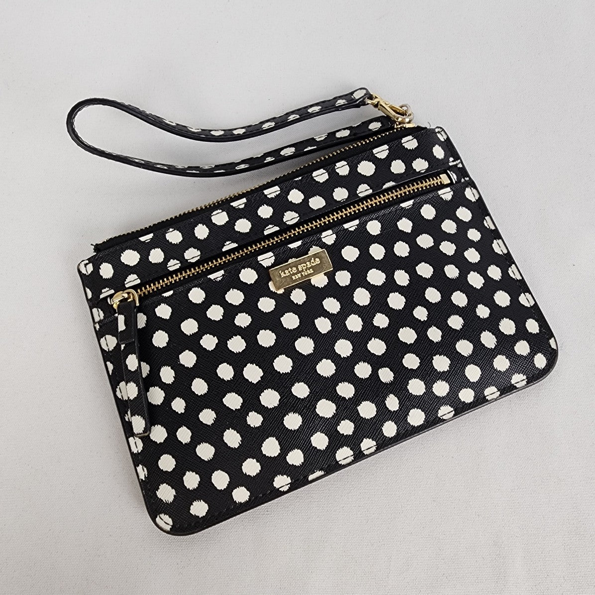 Kate Spade Black Saffiano Leather Wristlet Clutch Wallet