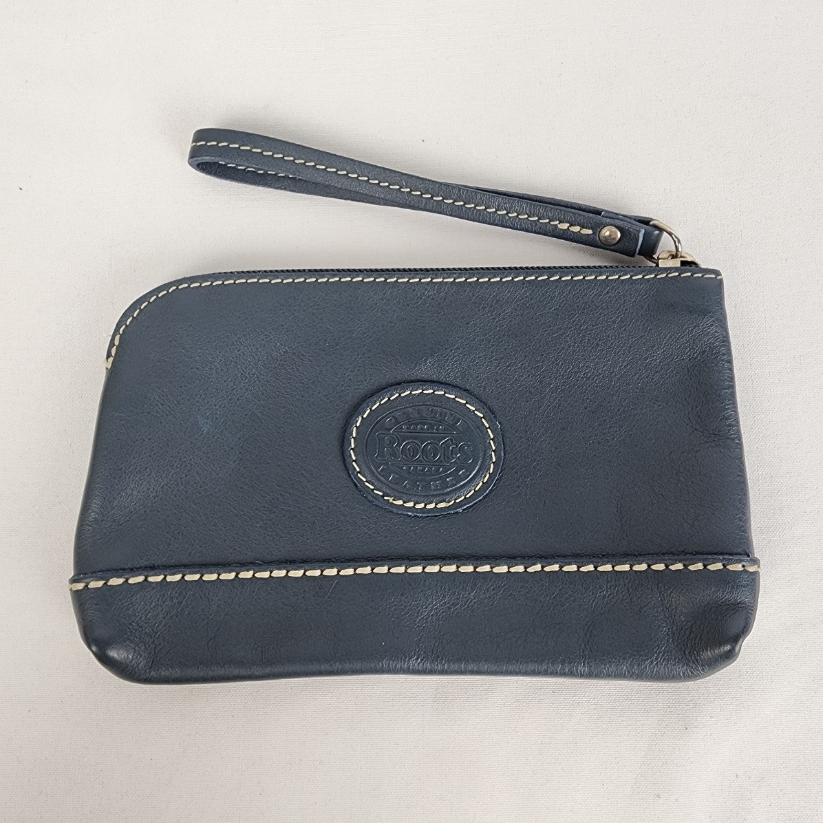 Roots Blue Leather Clutch Wristlet Wallet