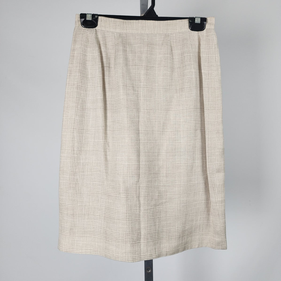 Vintage Tahari Cream Plaid Linen Knee Length Skirt Size 6