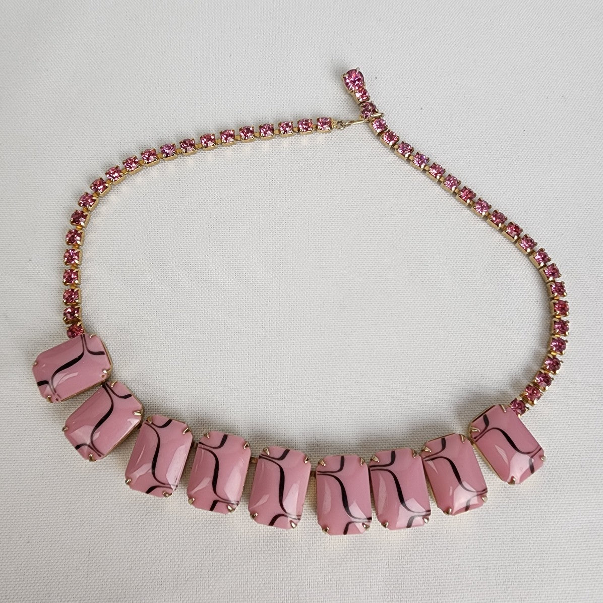 Vintage Pink & Black Swirl Glass Rhinestone Collar Necklace