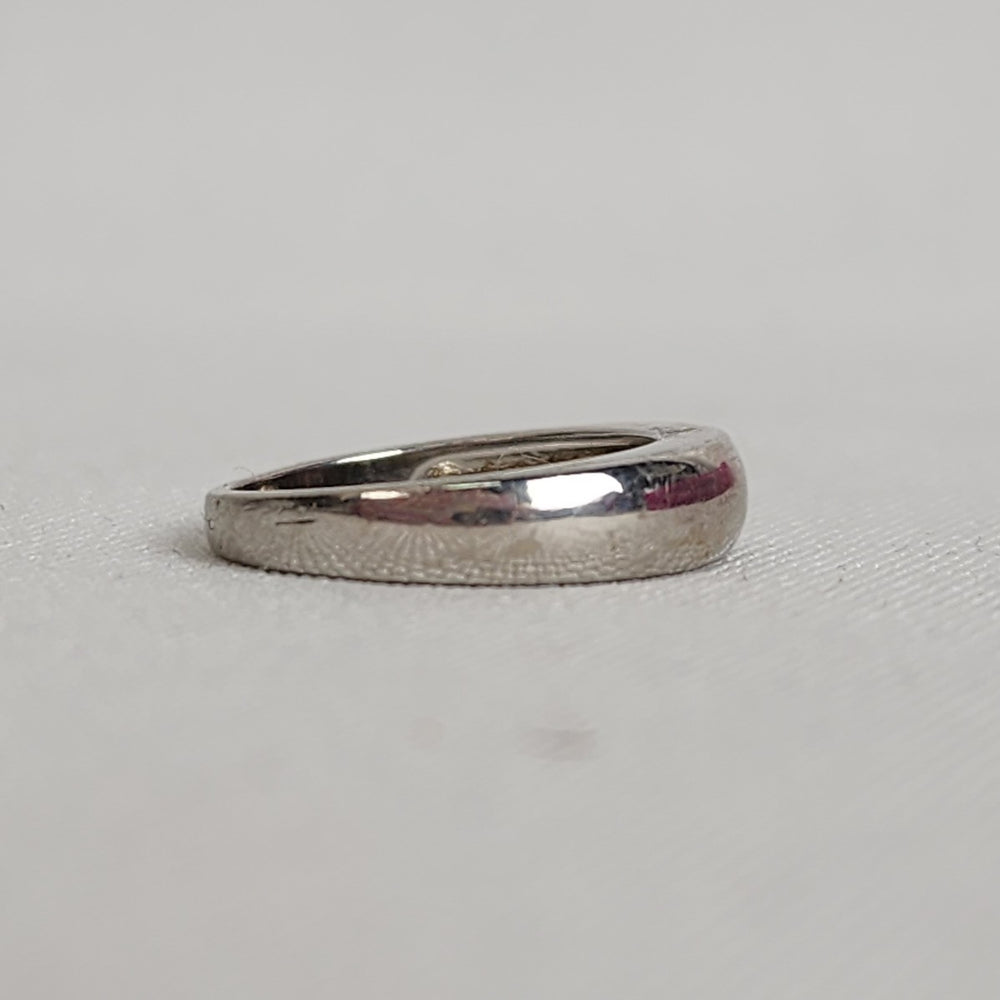 Sterling Silver Ring Size 6