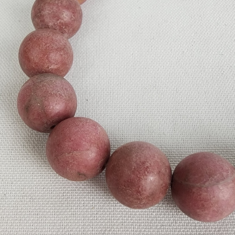 Elegant Rhodonite Beaded Necklace