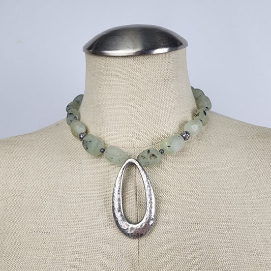 Silpada Hammered Silver Pendant and Green Stone Necklace