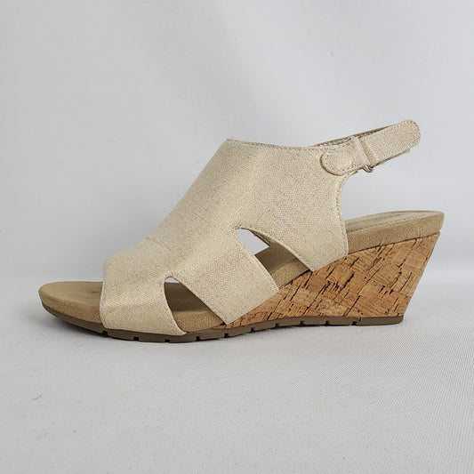 Bandolino Cream Wedge Sandals - Size 6.5