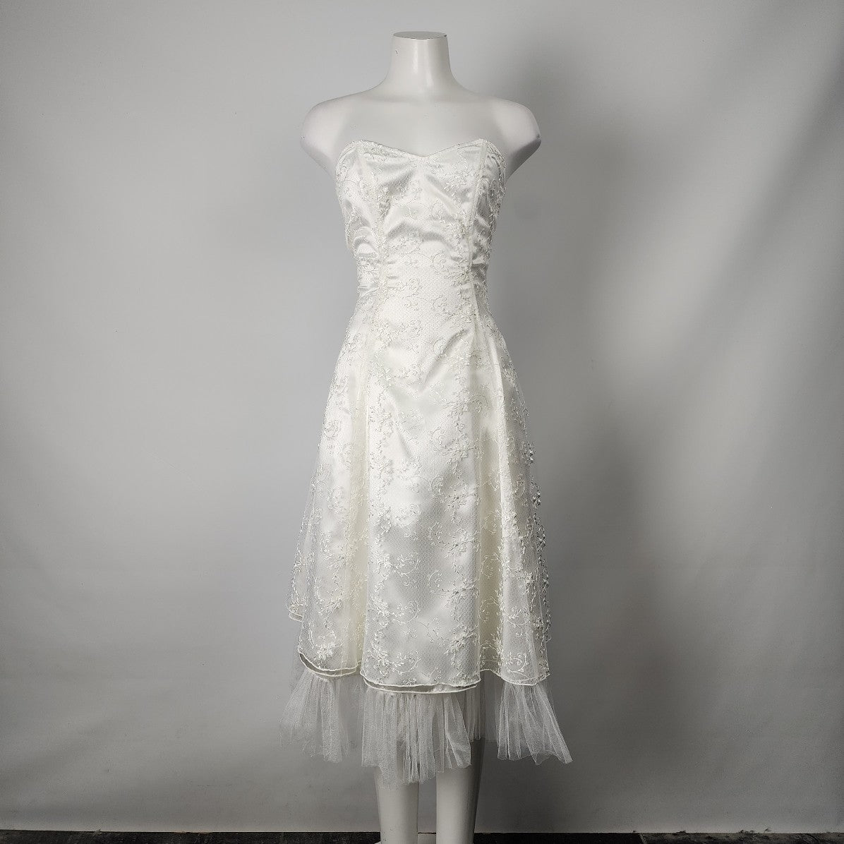 Vintage White Lace Tulle Bottom Midi Dress S