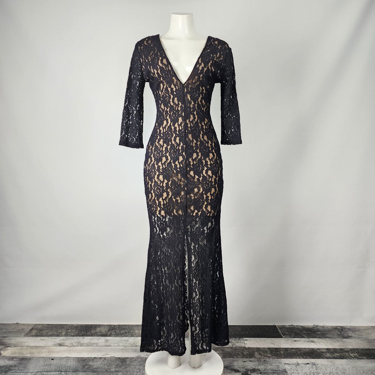 Venus Black Lace Plunging Neckline Maxi Event Dress Size 6