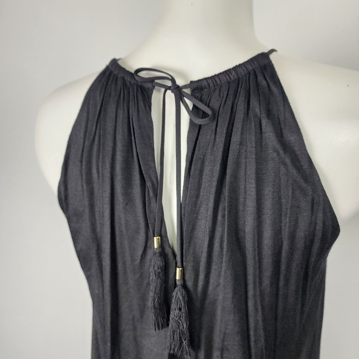 White House Black Market Black Sleeveless Top Size S