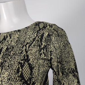 Fabletics Seamless Kamila Long Sleeve Crop Snakeskin Print Top Size S/M