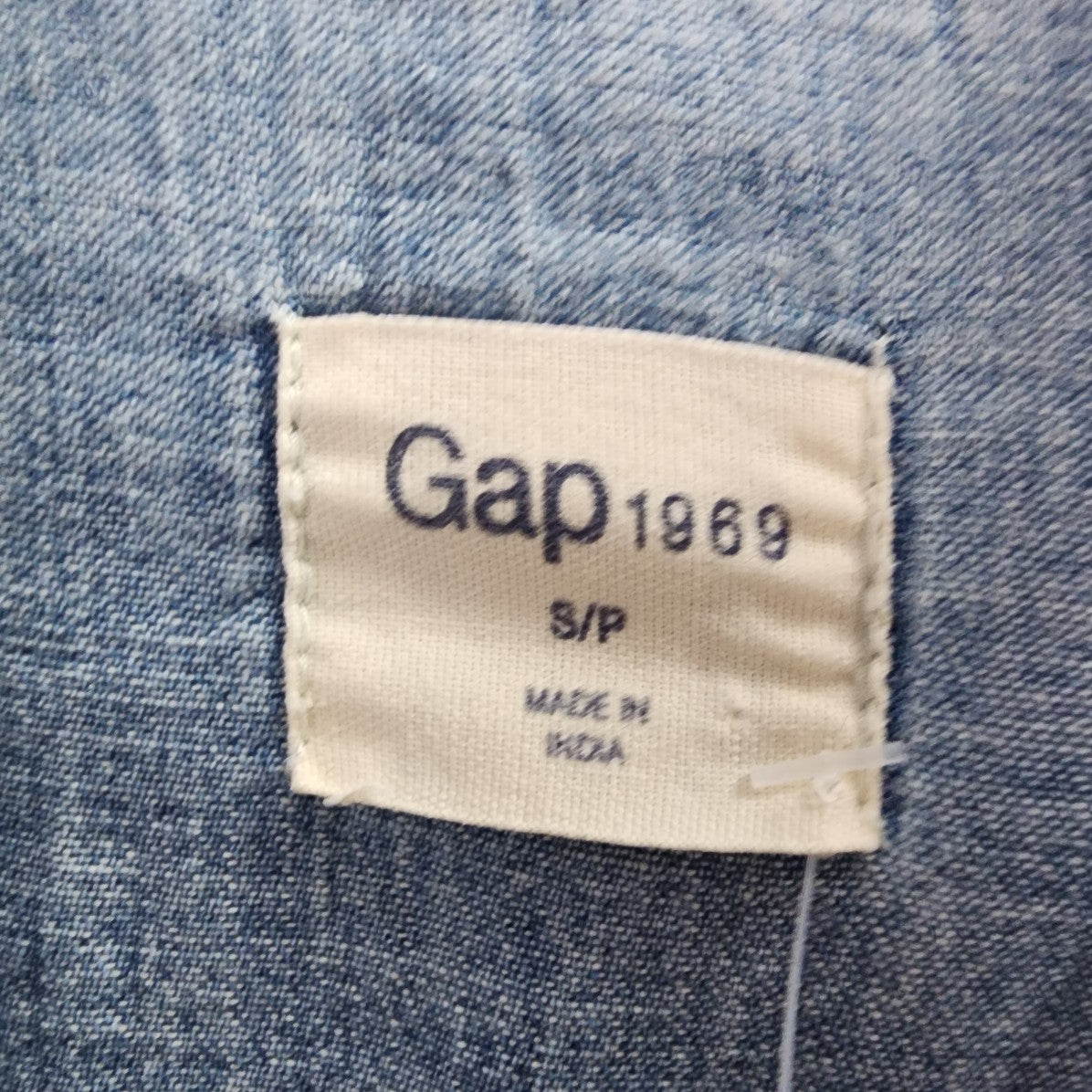 Gap Cotton Pearl Snap Denim Shirt Size S