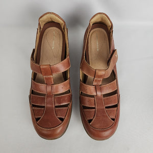Denver Hays Brown Leather Strappy Sandals Size 10