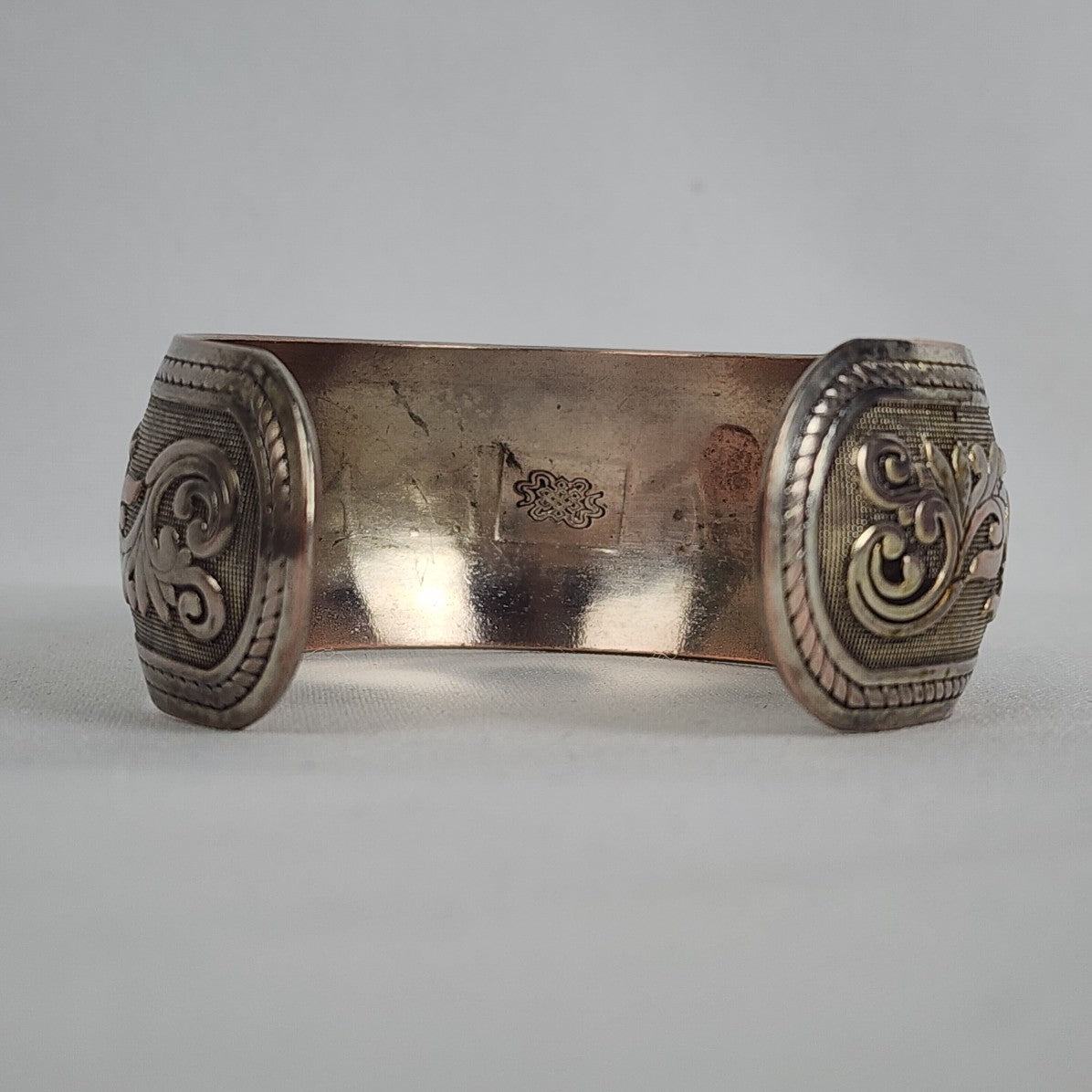 Vintage Tibetan Silver Bangle With Om Mane Padme Hum Cuff Bracelet