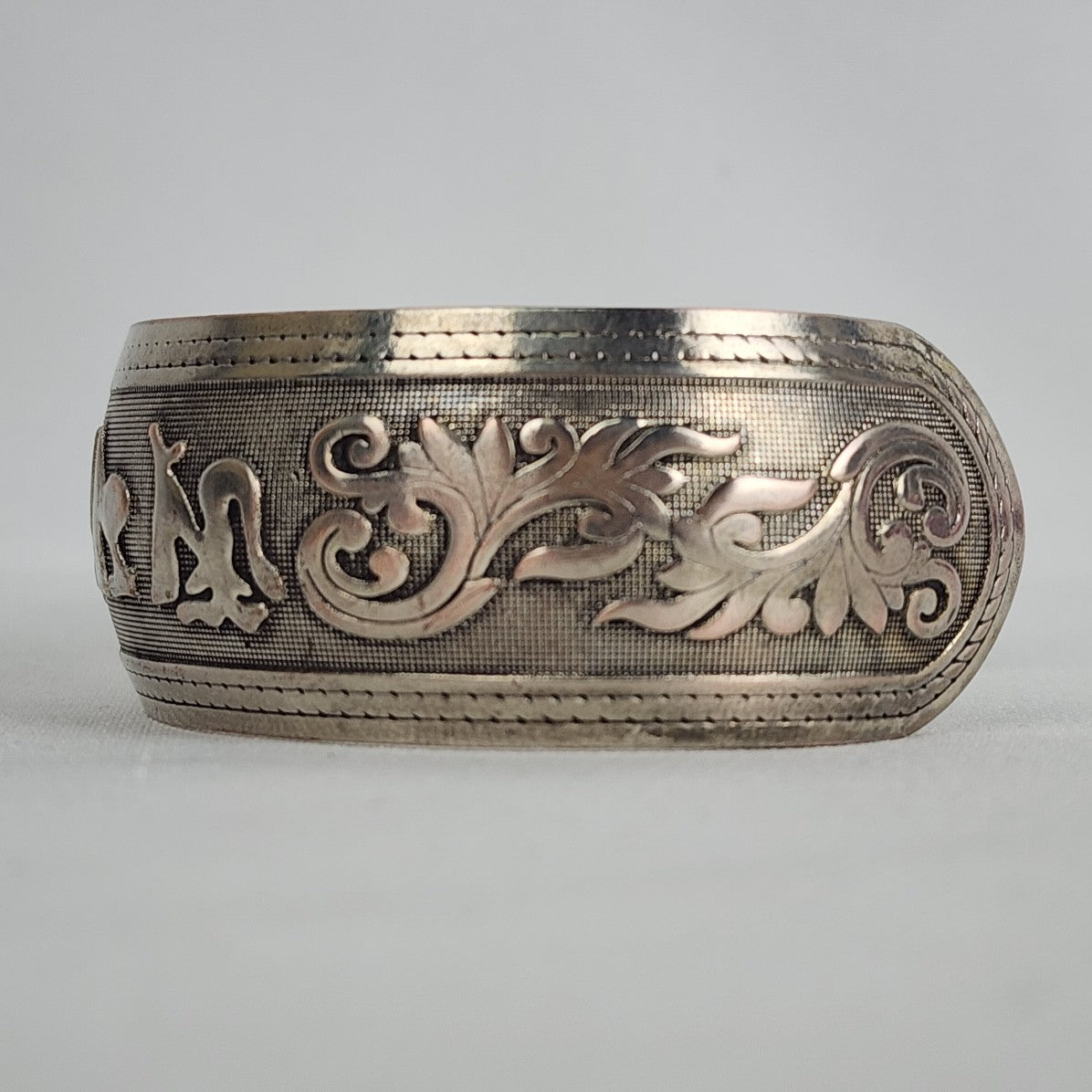 Vintage Tibetan Silver Bangle With Om Mane Padme Hum Cuff Bracelet