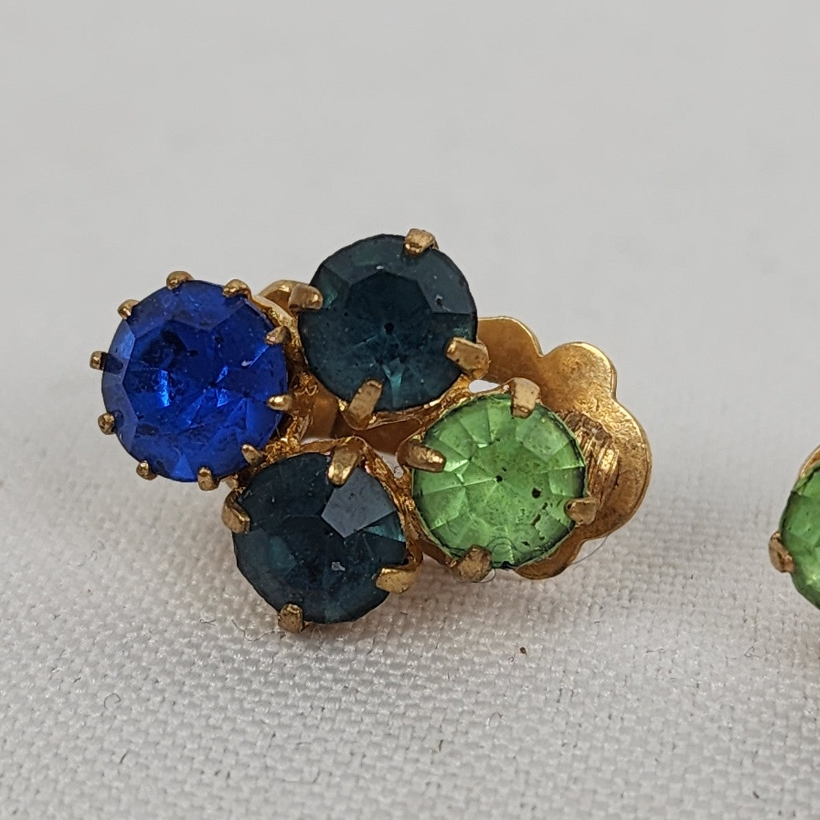 Vintage Gold Tone Blue & Green Crystal Clip On Earrings