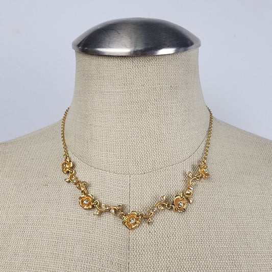 Vintage Avon NR Gold Tone Rose Vine Necklace