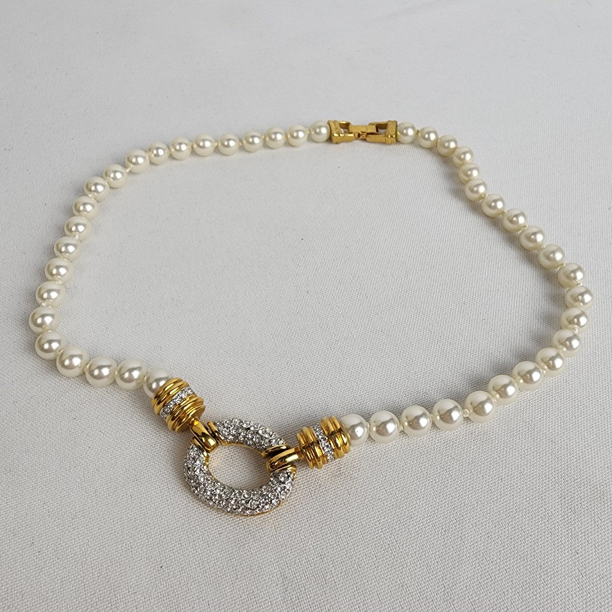 Vintage Faux Pearl Crystal Pendant Necklace