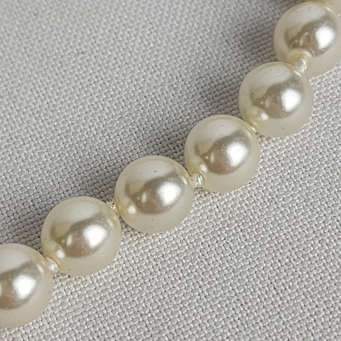 Vintage Faux Pearl Crystal Pendant Necklace