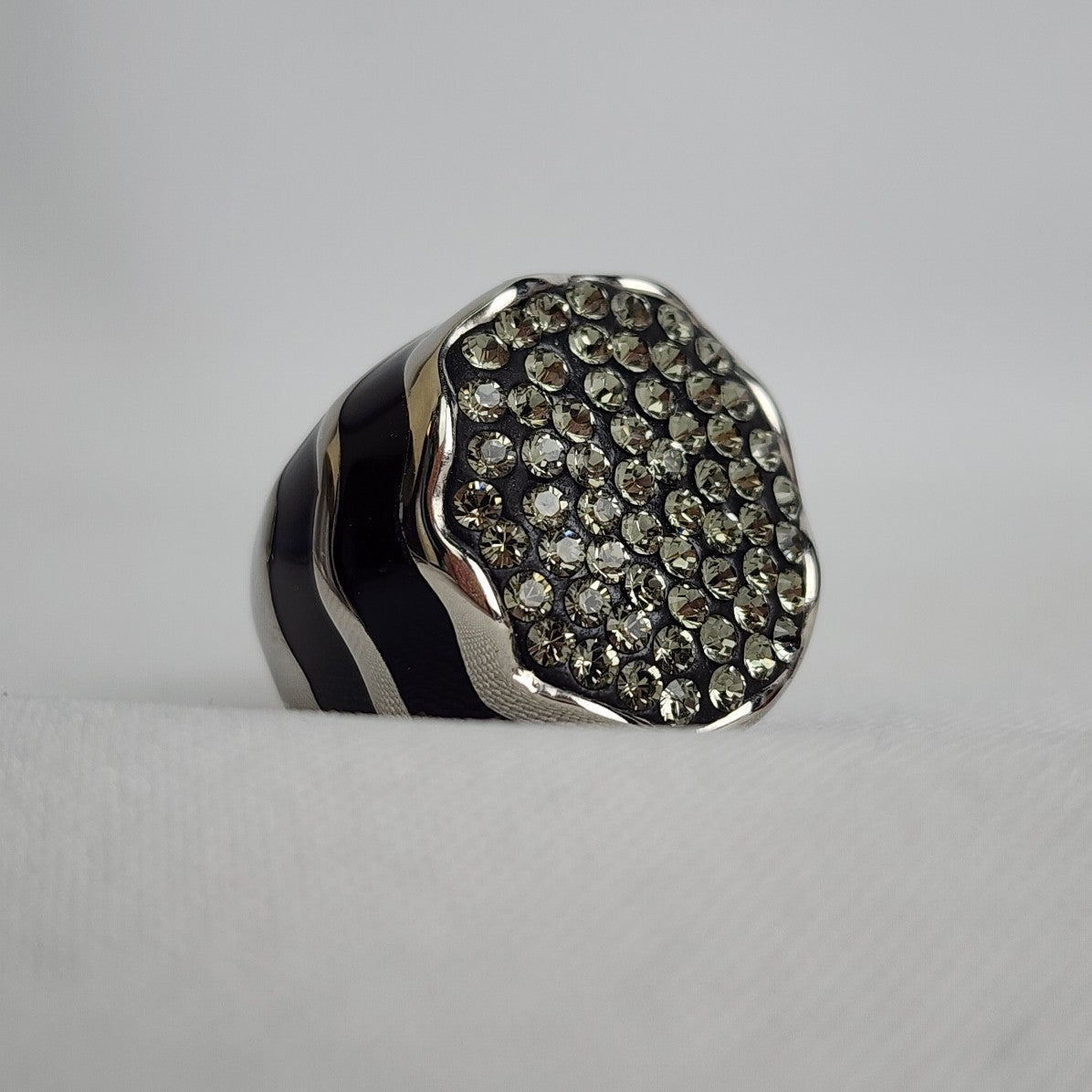 FAC Black & Silver Rhinestone Studded Ring Size 7