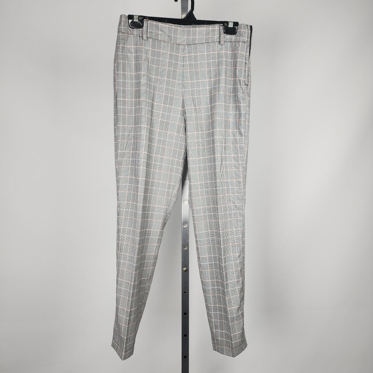 T.N.L Grey Plaid Straight Leg Pants Size 6