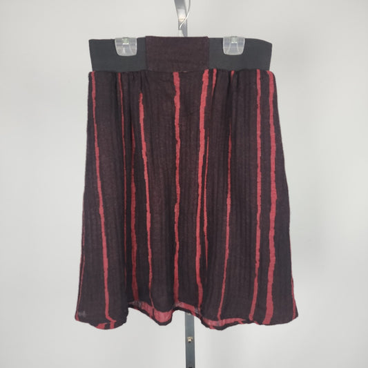 Red & Black Knit Flared Skirt Size L