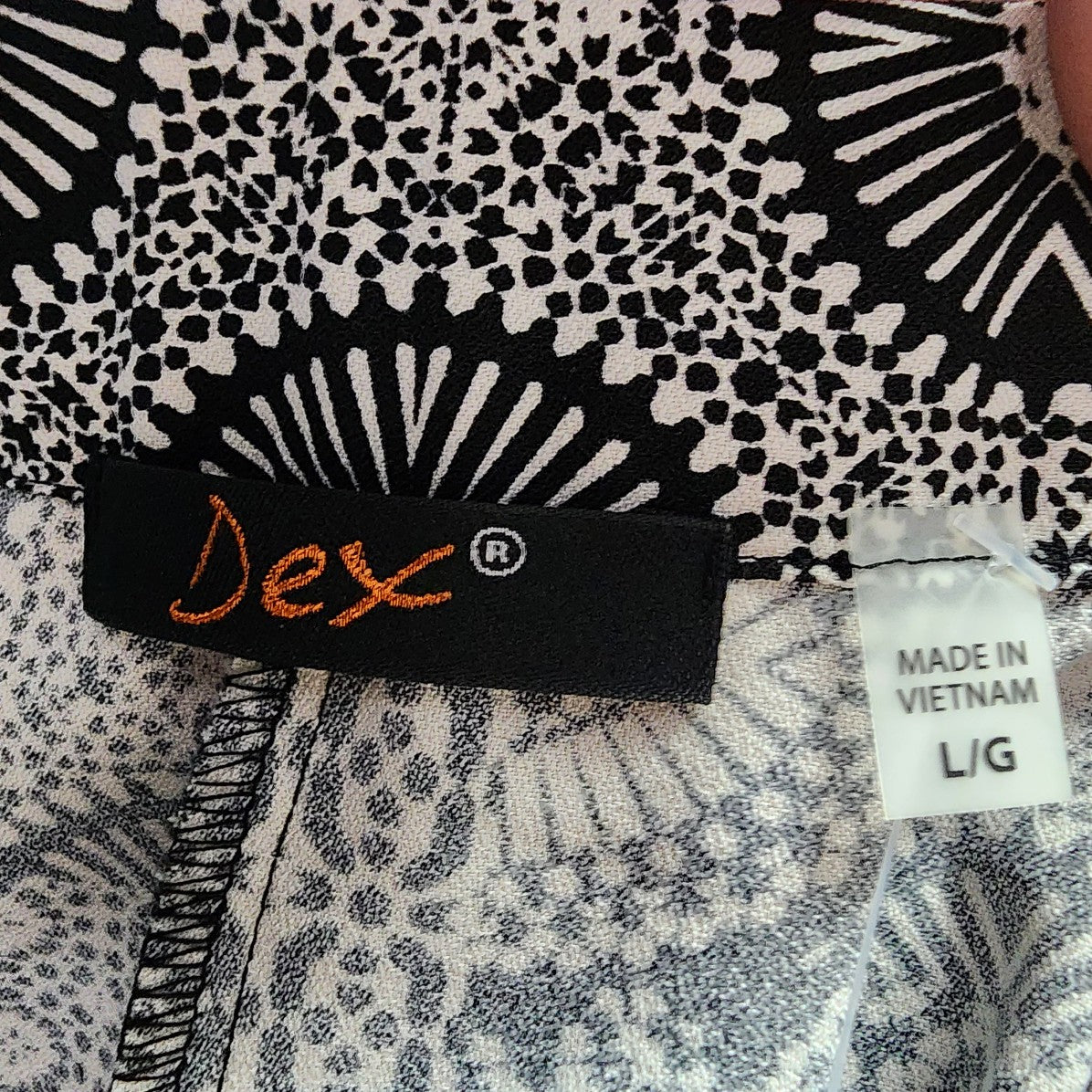 Dex Black Kaleidoscope Print Shorts Size L