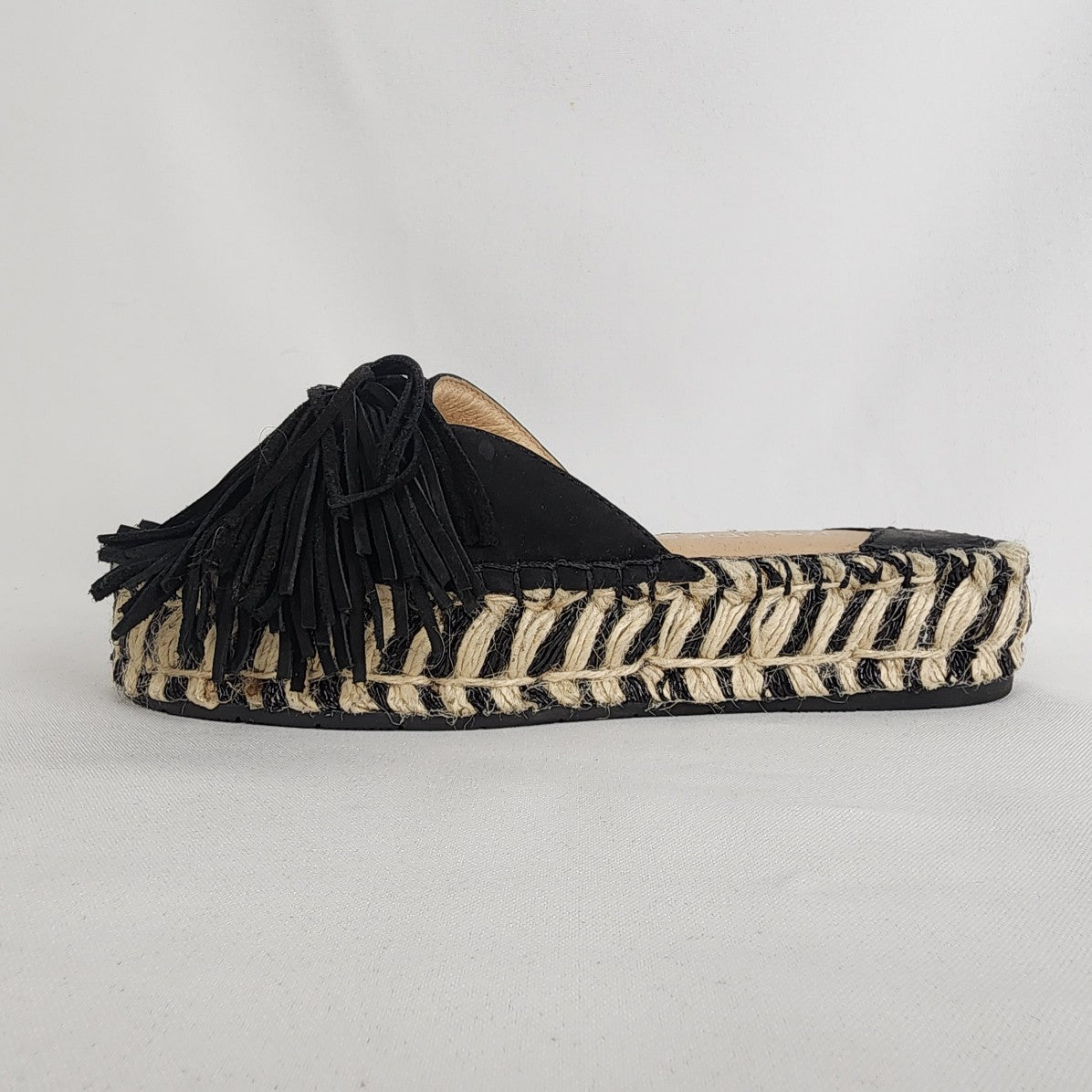 J/Slides NYC Black Platform Tassel Slides Size 6