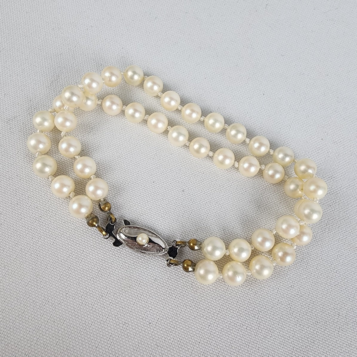 Vintage Faux Pearl Cream Beaded Knotted Bracelet