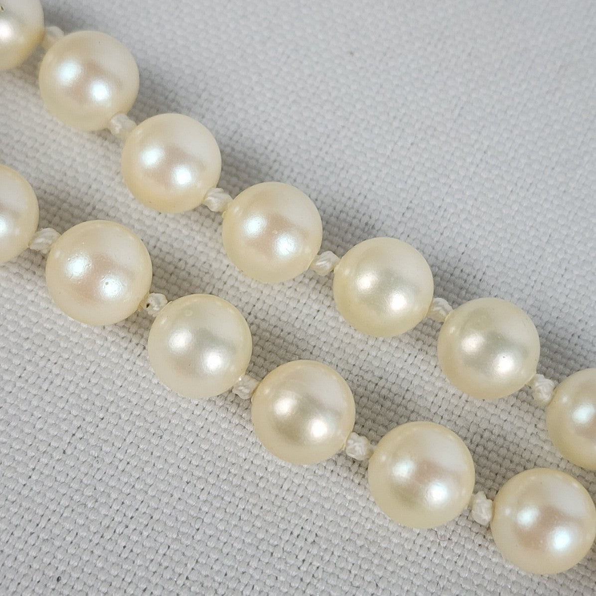 Vintage Faux Pearl Cream Beaded Knotted Bracelet