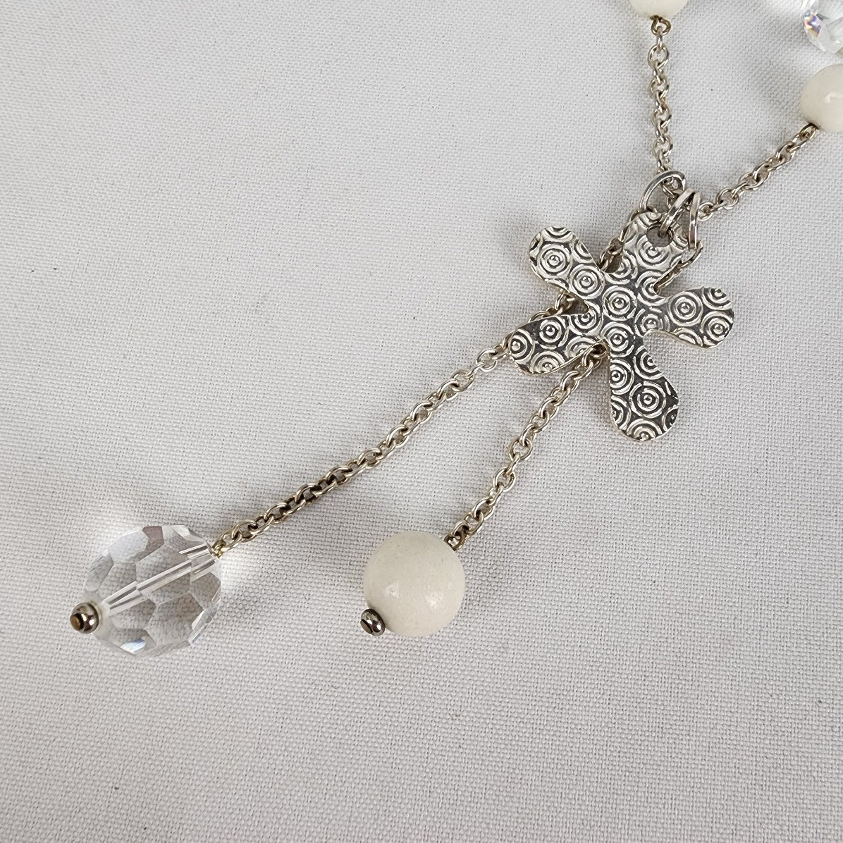 Xantra Silver & Cream Floral Faceted Stone Necklace