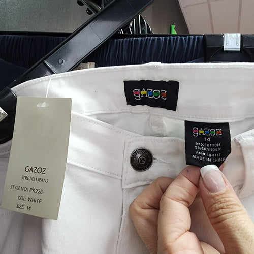 Gazoz White Cotton Slim Leg Pants Size 14