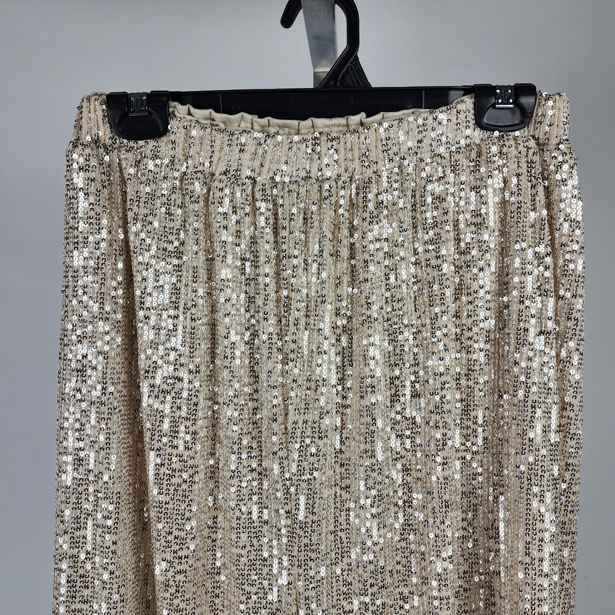 She & Sky Cream Sequined Jogger Pants Size M