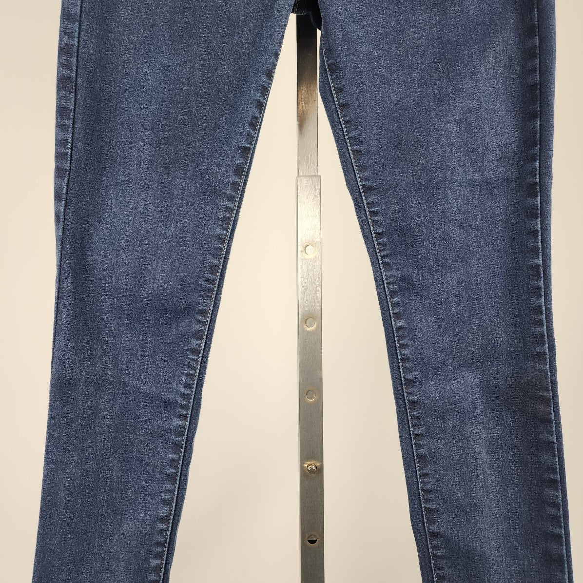 Levi's High Rise Super Skinny Dark Wash High Rise Denim Jeans Size 30