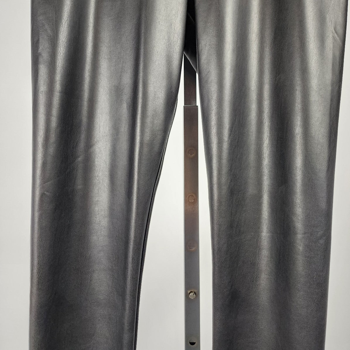 Frank Lyman Black Vegan Leather Slim Fit Pants Size 16