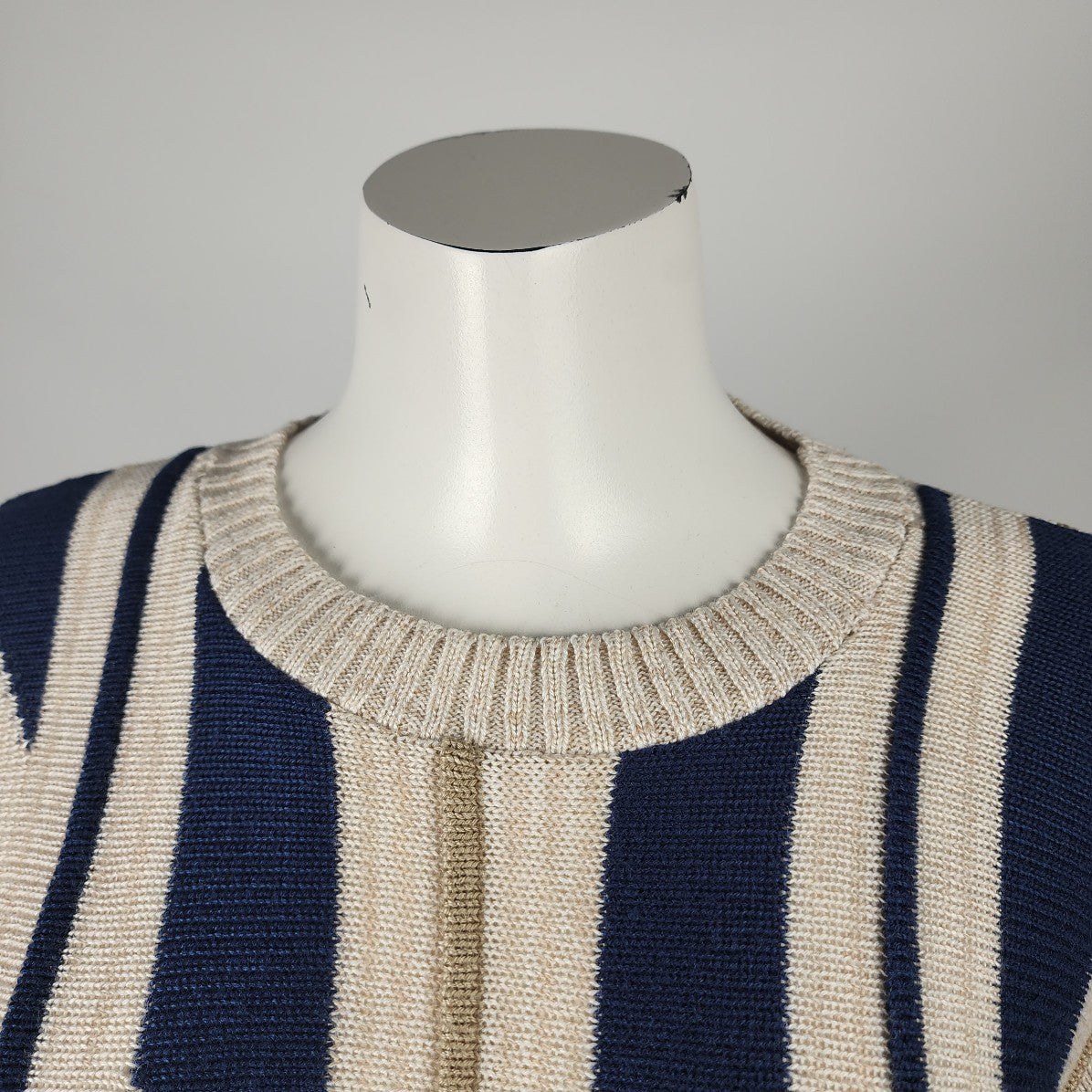 Vintage 90s Navy & Taupe Knit Sweater Size M