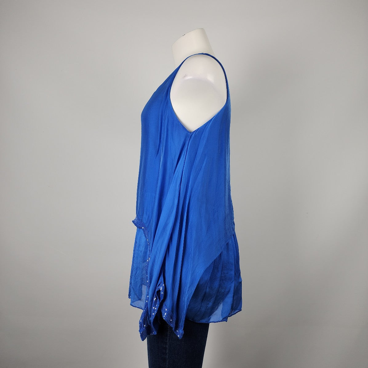 Bella Blue Silk Sleeveless Sequined Top Size S/M