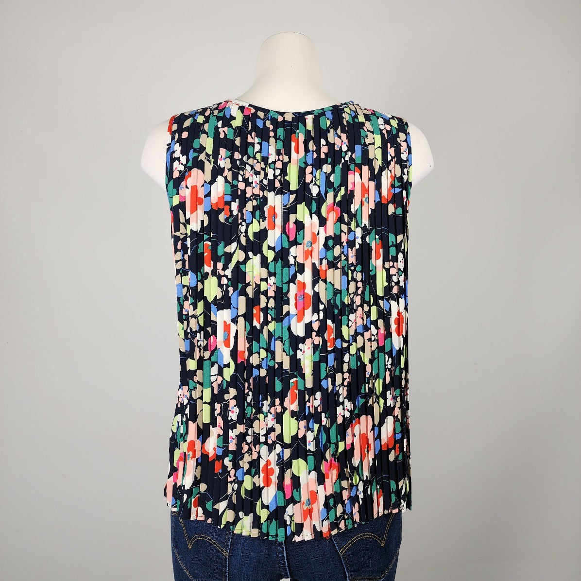 Tommy Hilfiger Colorful Pleated Sleeveless Top Size M