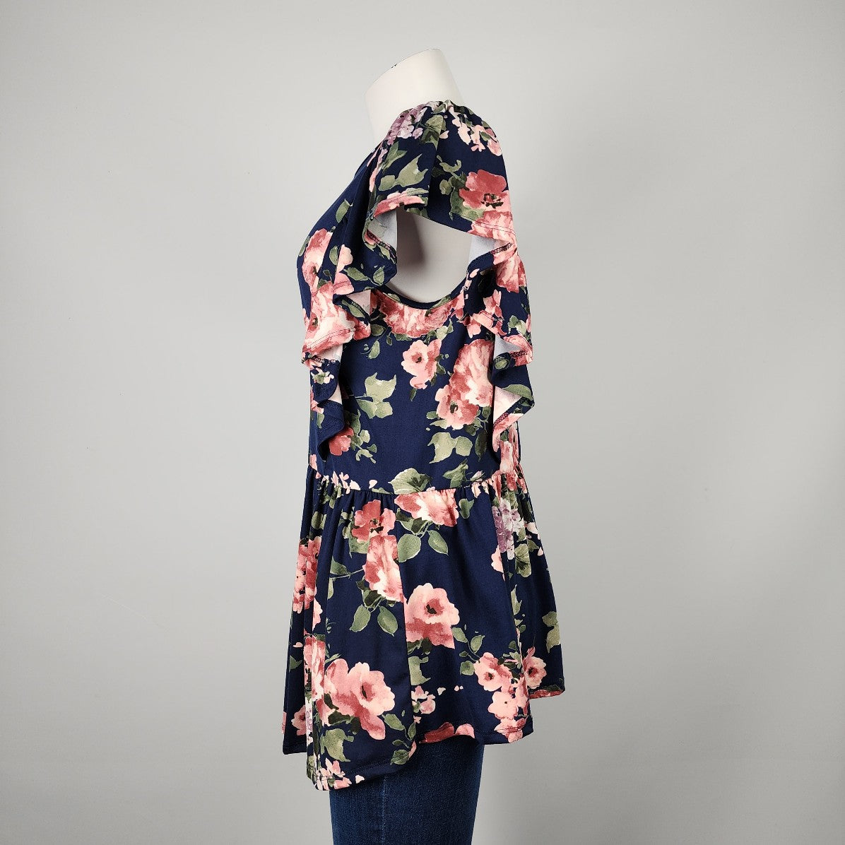 Reborn J Navy Floral Ruffle Sleeve Top Size XL