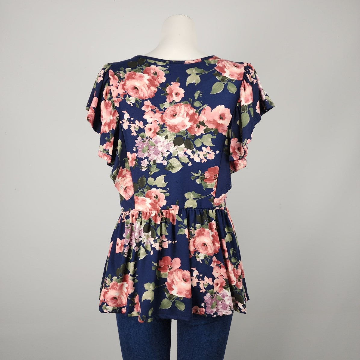 Reborn J Navy Floral Ruffle Sleeve Top Size XL