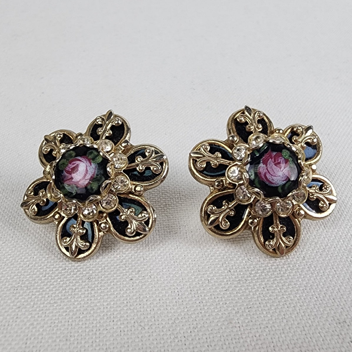 Vintage Black Enamel Pink Rose Flower Shaped Screw Back Earrings