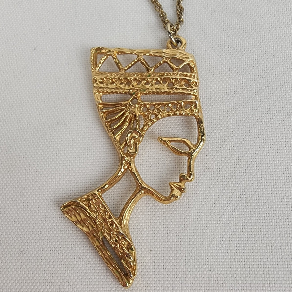 Vintage Michele Lynn Queen Nefertiti Pendant Chain Necklace