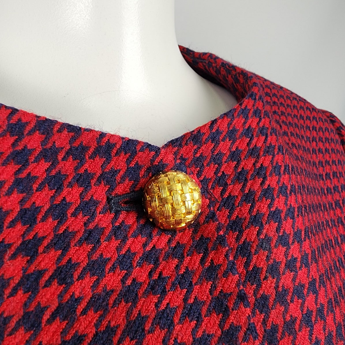 Vintage Franco-Louise Red Wool Houndstooth Button Up Jacket Size 4