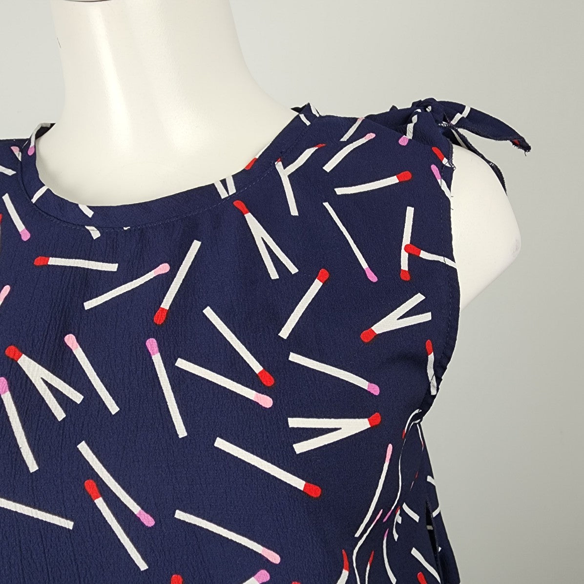 Molly Bracken Navy Blue Matchstick Print Sleeveless Blouse Size S